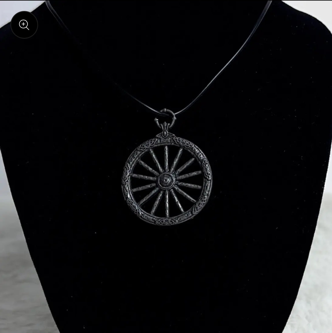 Wheel Hunter Pendant